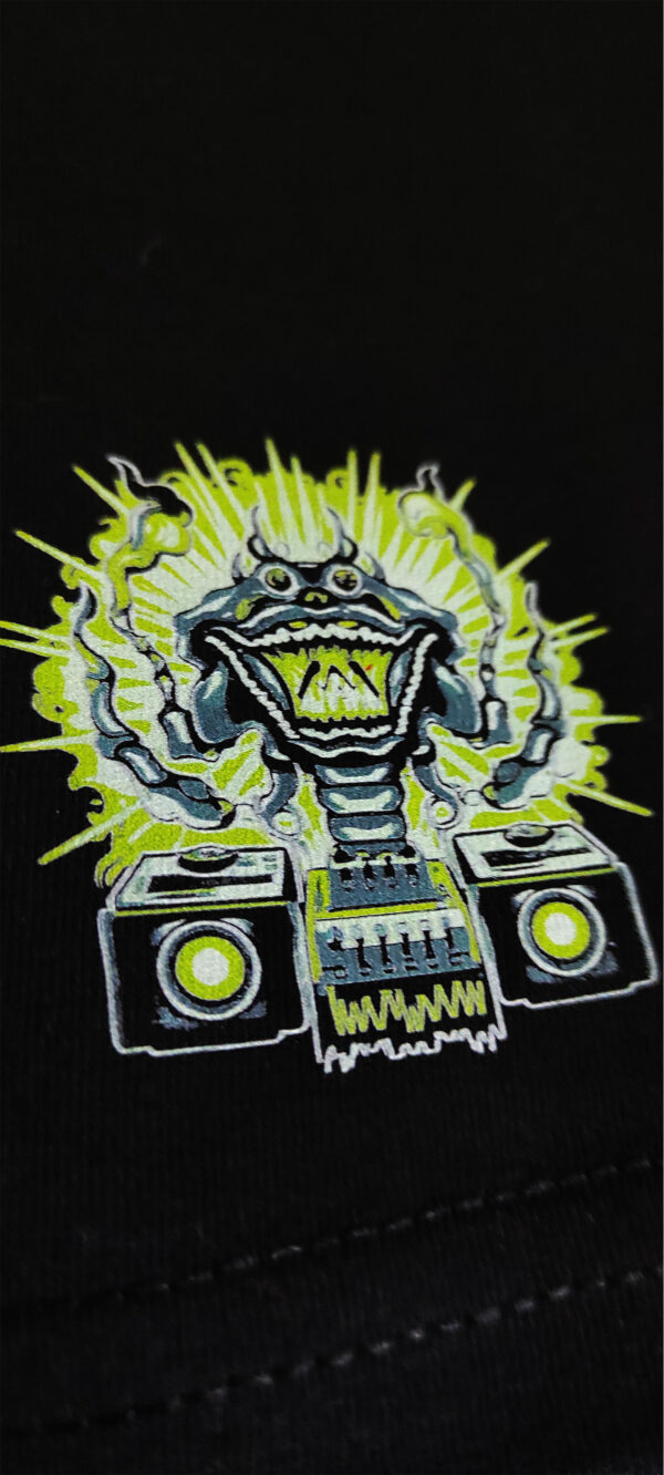 WacuumAirs Beatmaking Creatures fej 2 K.O.LAB póló, rövid, fiú, fekete - Image 3